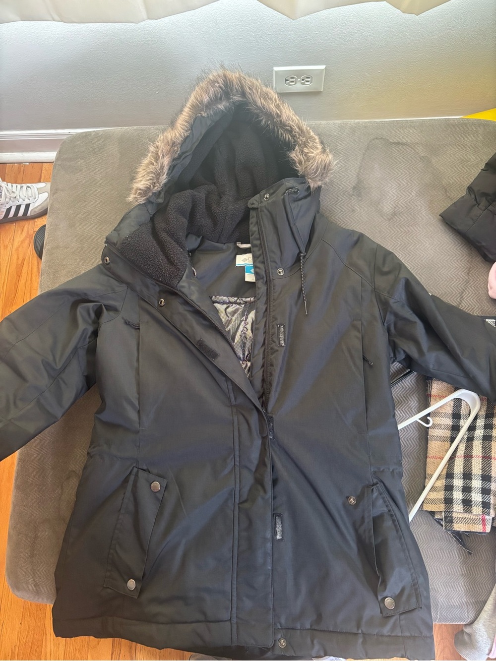 Columbia Black Hooded Parka with Faux Fur Trim